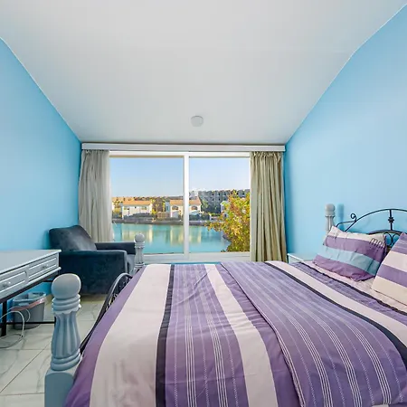 Aden Beach Lake Side B&B -أجانب فقط